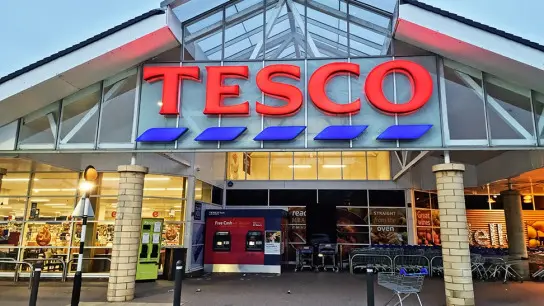 Tesco – Ψυχρή αποθήκευση. Ψυχόμενα εμπορευματοκιβώτια